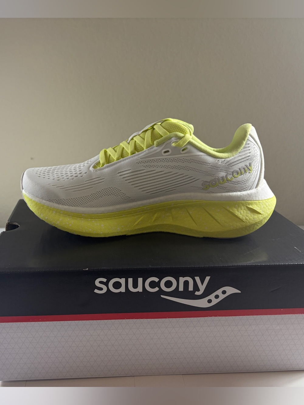 Saucony Ride 18 White with Sunny Yellow Accents Women’s Running Shoe